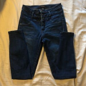 Refuge button fly jeans